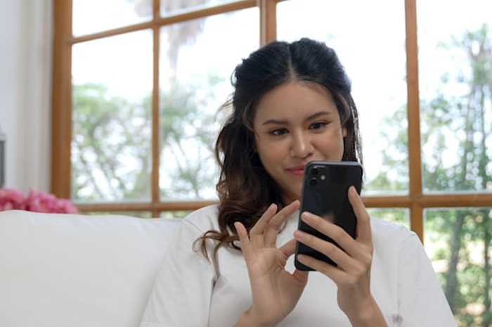 Lebih Terlindungi! WhatsApp Tingkatkan Keamanan Kirim Pesan dengan Chat Lock